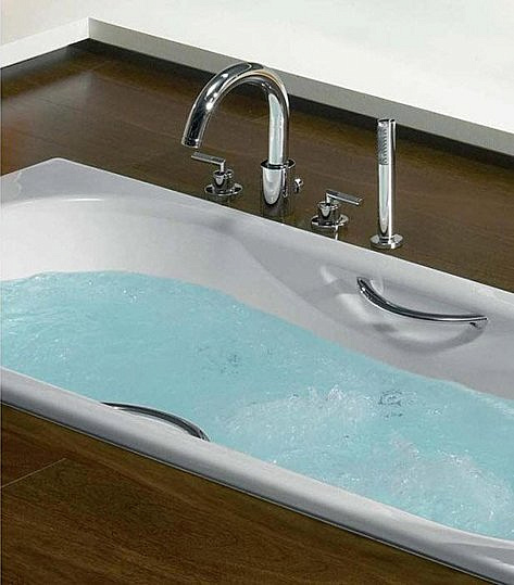 изображение Ванна Roca Malibu 2315G000R 150х75 см с отверстиями для ручек от Магия Воды